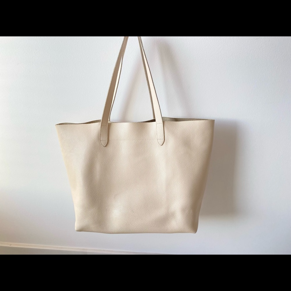 Cuyana Tote